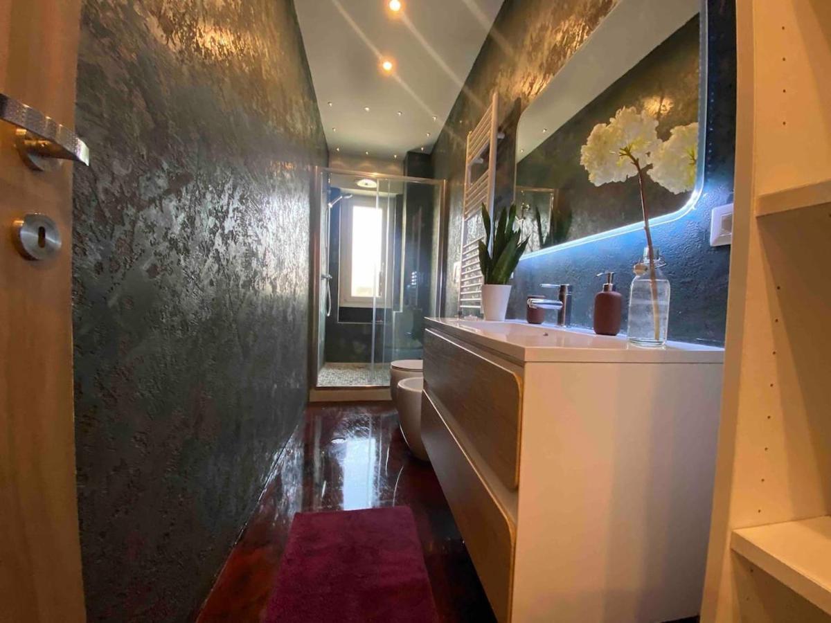 Apartmán Prestigioso Trilocale Sui Navigli Con A/C & Wi-Fi Milán Exteriér fotografie